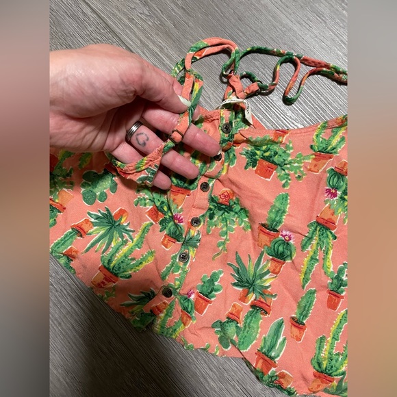 Cactus Cropped Tank - Picture 6 of 7